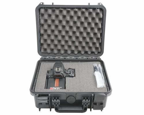 Camera_Canon_700DA_Cooled_raffreddata_valigia.jpg