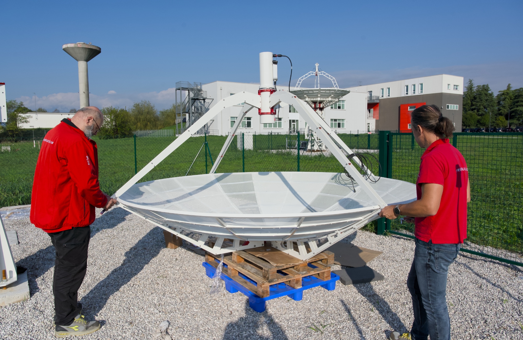 SPIDER 300A MarkII radio telescope installed in PL Space Center at Polo Tecnologico Alto Adriatico technology center