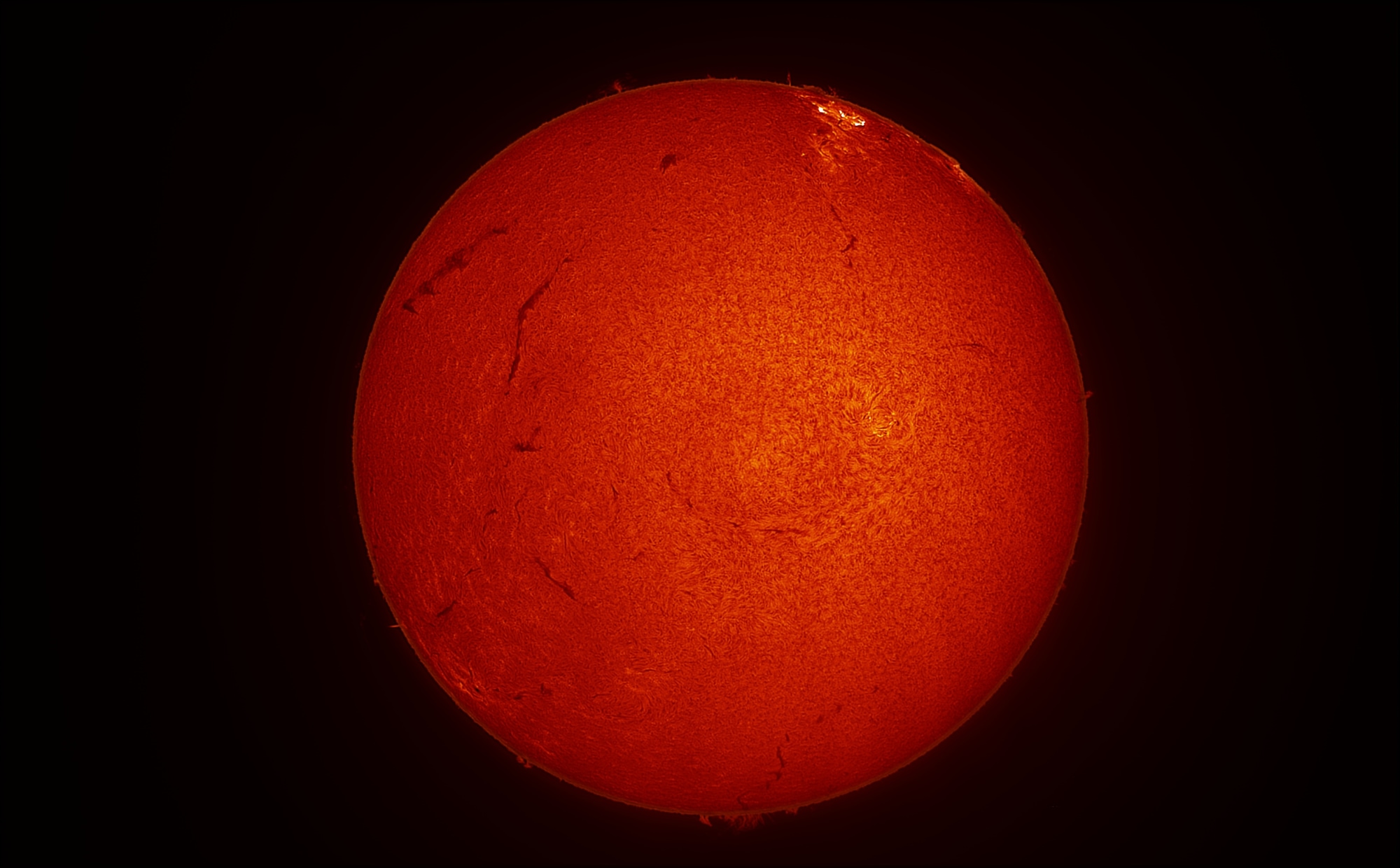 SkyWatcher H-Alpha Heliostar 76 solar telescope with SESTO SENSO