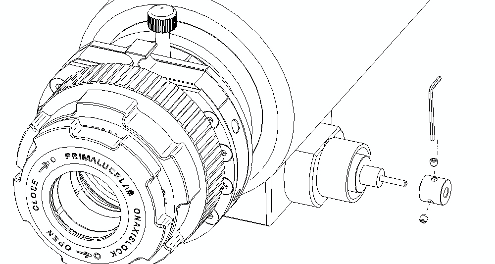 Installing SESTO SENSO on your focuser: connect one of the bushings you find in the SESTO SENSO box to the small focuser shaft of your focuser.